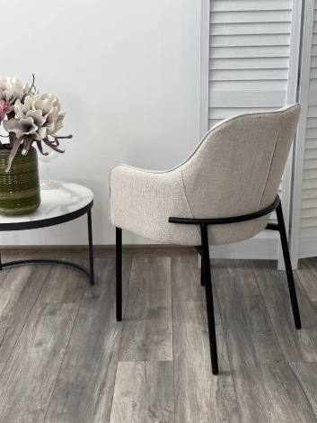 Стул M-City WILSON Daly-02 светло-бежевый, ткань / черный каркас