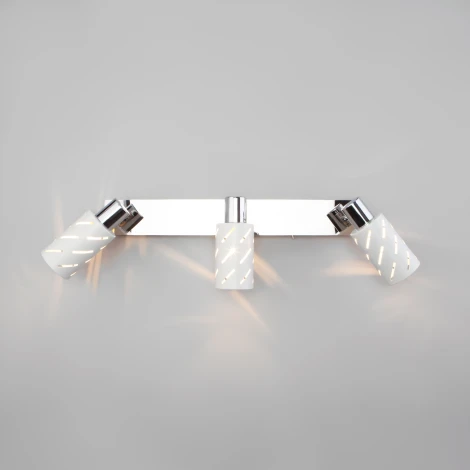 Спот Eurosvet Fente 20090/3 белый/хром (220V, выключатель)