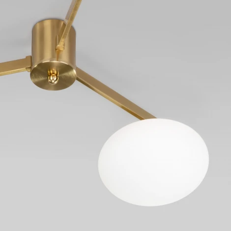 Потолочная люстра Eurosvet Opaline 70220/3 латунь (шар)