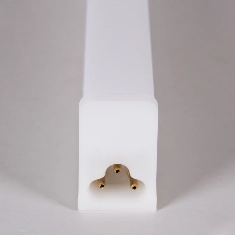 Линейный светильник светодиодный Reluce 54002-9.5-001QL 4000K LED18W WT