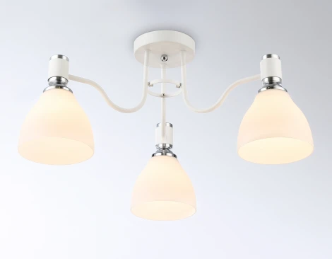 Потолочная люстра на штанге TRADITIONAL TR303302 Ambrella (220V)