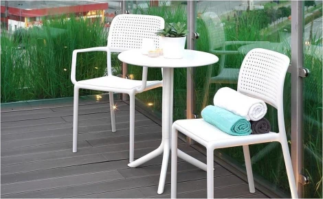 Стул Bora с подлокотниками