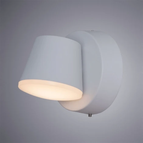 Настенный светильник уличный Arte Lamp Chico A2212AL-1WH