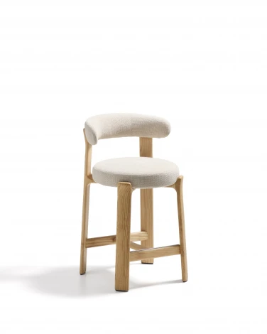 Полубарный стул Granite из бежевого шенилла и ясеня с натуральной отделкой 65 см La Forma (ex Julia Grup) 301967