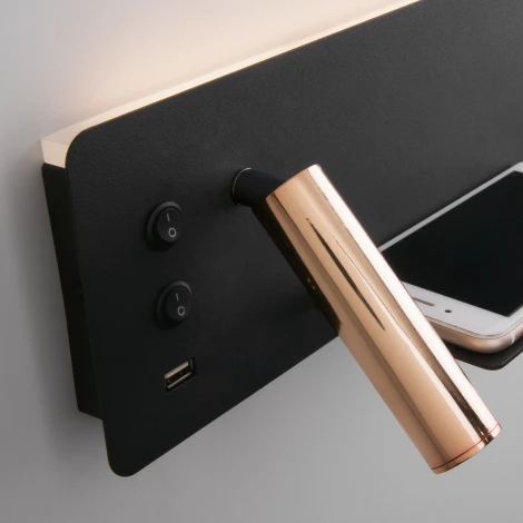 Бра с полкой светодиодное для чтения с USB-портом и выключателем MRL Elektrostandard Fant LED 1113 чёрный/золото a053082 (220V)