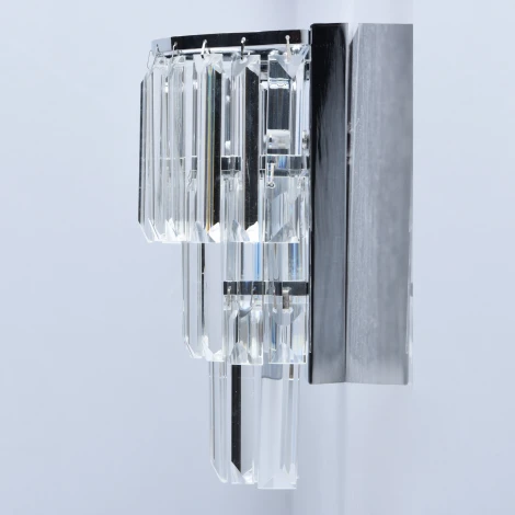 Настенный светильник MW-Light Аделард 642022601 (220V, хрусталь)