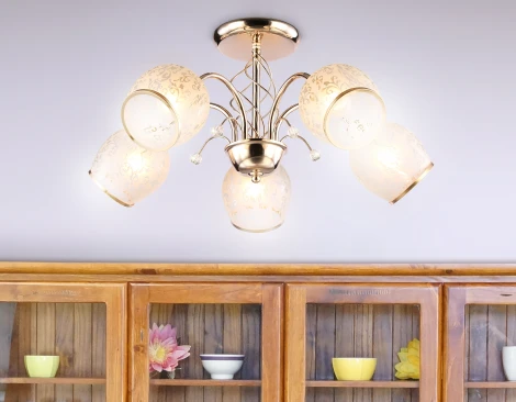 Потолочная люстра на штанге Ambrella Traditional TR3189 (220V, шарики)