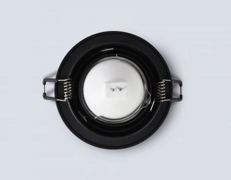 Встраиваемый точечный светильник Ambrella Techno Spot TN102824 (220V, круглые)