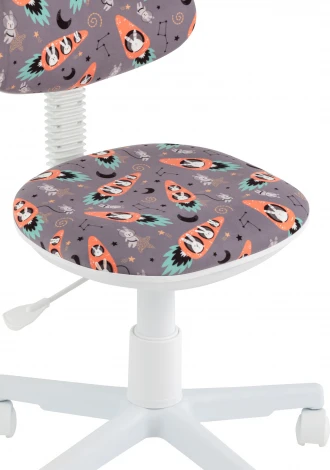 Кресло компьютерное детское УМКА Marconaft пластик белый Stool Group (арт.УТ000038773)