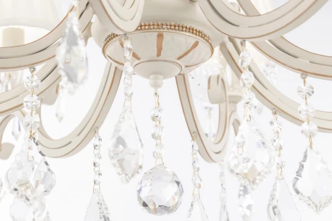 Подвесная люстра Maytoni Triumph ARM288-08-G