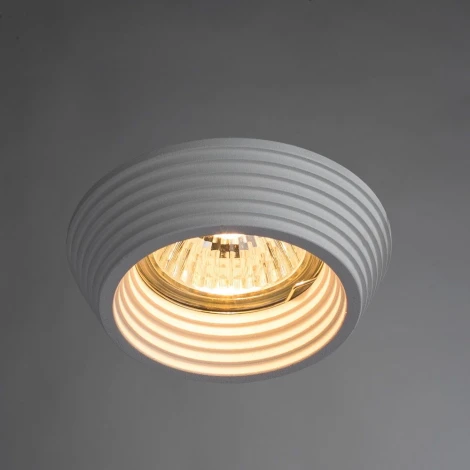 Встраиваемый точечный светильник Arte Lamp Cromo A1058PL-1WH