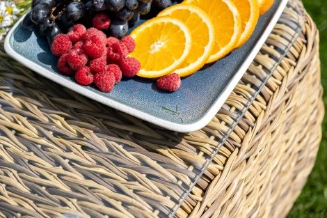 Журнальный столик из искусственного ротанга (гиацинт), цвет соломенный 4SIS Кальяри YH-S4663G TW