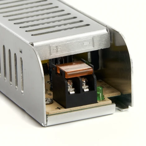 Трансформатор для светодиодной ленты 60W 24V (драйвер) Feron LB019 48046